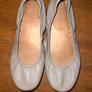 Tieks Taupe Ballet Flats
